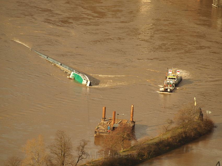 Schiff gesunken St Goarhausen Loreley P134.jpg